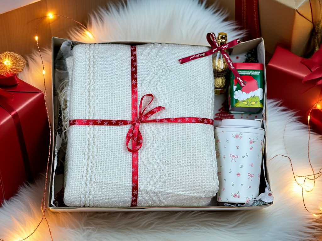 Cozy winter gift box - Gift Kits For You